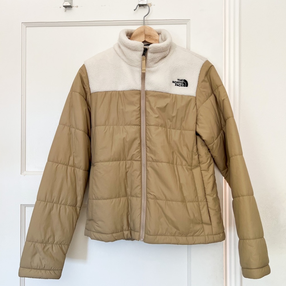 North Face Sherpa Puffer in Khaki/Beige Size S